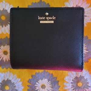 Kate Spade Bifold wallet